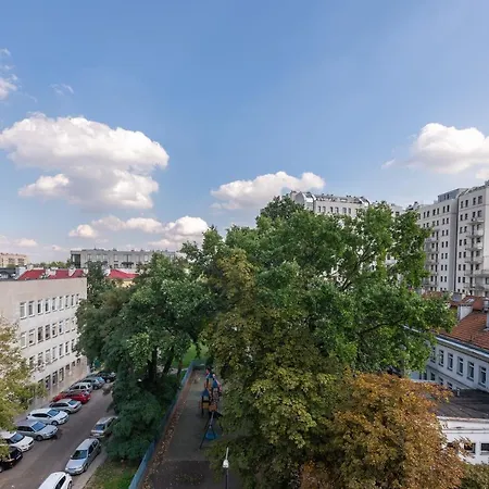 P&o Serviced Falecka Apartment Warsaw